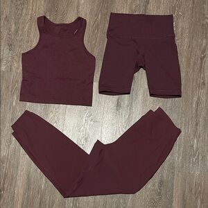 Like New Lululemon Matching Bundle. Size 6